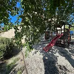 Detached With Games Room, Pool, And Panoramic Views In San Damiano Villa *