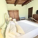 Detached With Games Room, Pool, And Panoramic Views In San Damiano