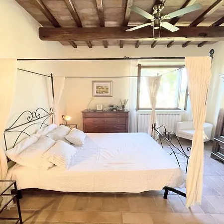 Large - Sleeps 10 - Pool - Pergola - Playground For Children - Wifi *