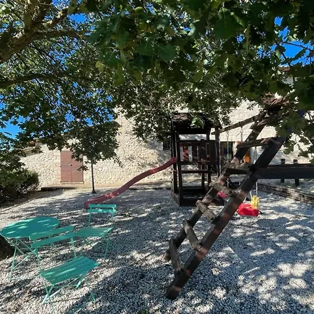 Large - Sleeps 10 - Pool - Pergola - Playground For Children - Wifi * Petroro