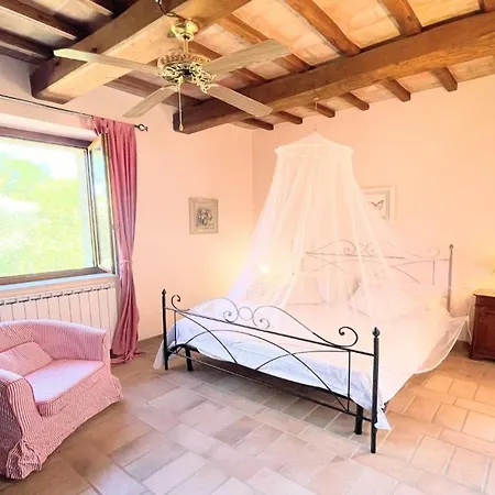 Large - Sleeps 10 - Pool - Pergola - Playground For Children - Wifi *