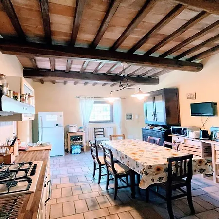 Large - Sleeps 10 - Pool - Pergola - Playground For Children - Wifi *
