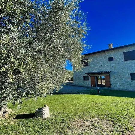 Large - Sleeps 10 - Pool - Pergola - Playground For Children - Wifi * Petroro