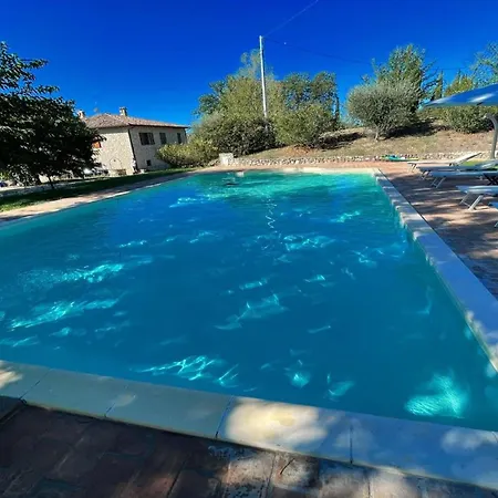 Villa Large - Sleeps 10 - Pool - Pergola - Playground For Children - Wifi *