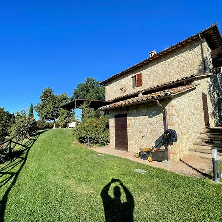 Detached With Games Room, Pool, And Panoramic Views In San Damiano Petroro